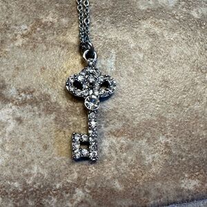 Elegant Silver Key Pendant Necklace